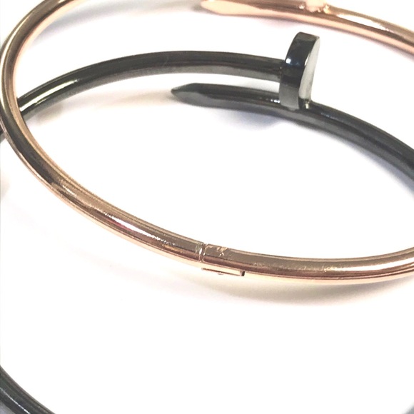 Steel Nail Shape Love Bangle Bracelet - Picture 6 of 8